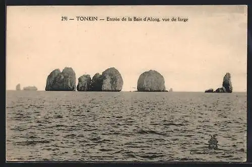 AK Tonkin, Entrée de la Baie d`Along, vue de large