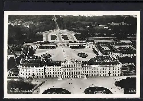 AK Wien, Schloss Schönbrunn vom Flugzeug aus