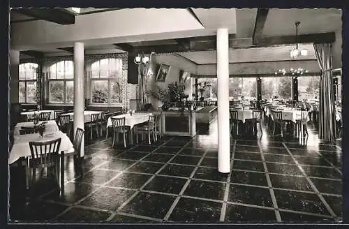 AK Gerolstein /Eifel, Innenansicht Hotel Kaiserhof