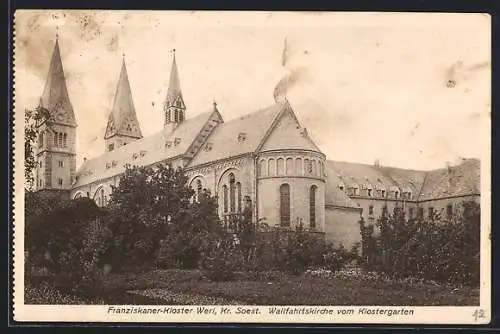 AK Werl Krs. Soest, Franziskaner-Kloster, Wallfahrtskirche vom Klostergarten