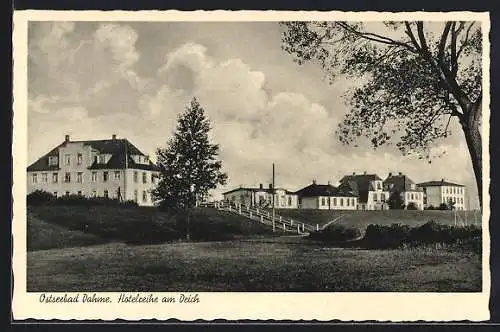 AK Dahme / Ostsee, Hotelreihe am Deich