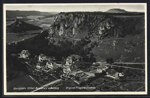 AK Gerolstein (Eifel) Munterley und Auberg, Ortsansicht vom Flugzeug aus