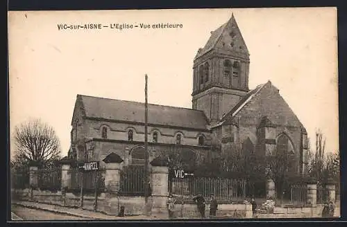 AK Vic-sur-Aisne, L`Eglise, Vue exterieure