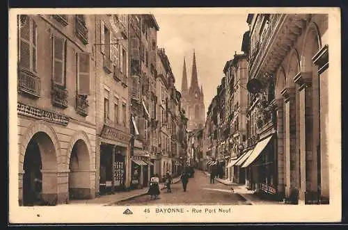 AK Bayonne, rue port-Neuf