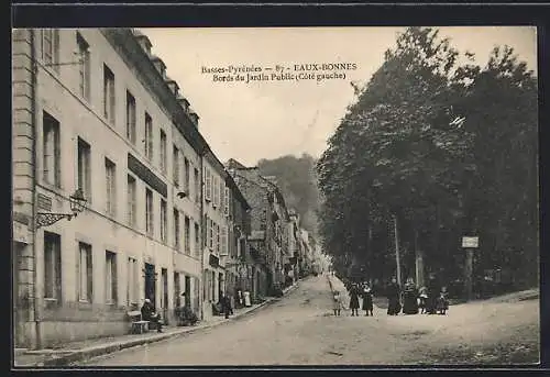 AK Eaux-Bonnes /Basses-Pyrénées, Bords du Jardin, Cote gauche