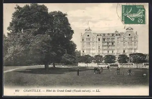 AK Chantilly, Hôtel des Grand Condé, Facade sud-est