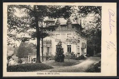 AK Betz, Château de Betz, Oise, entouré d`arbres