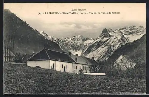 AK La Motte-en-Champsaur, vue sur la Vallée de Molines et les Alpes