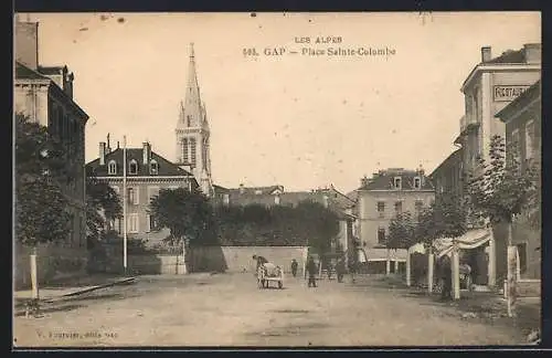 AK Gap, Place Sainte-Colombe avec église et bâtiments environnants