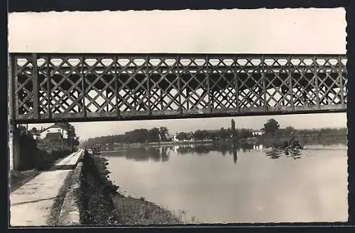 AK Urt /B.-P., Le Pont sur l`Adour