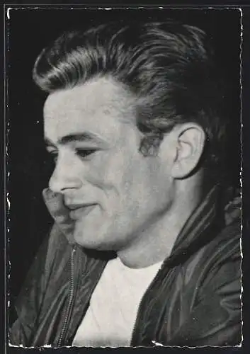 AK Schauspieler James Dean lächelnd im Portrait