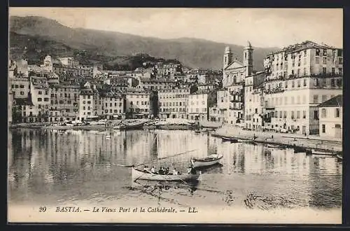 AK Bastia, Le Vieux Port et la Cathédrale