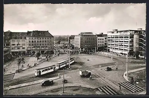 AK Kiel, Partie an der Holstenbrücke mit Strassenbahn