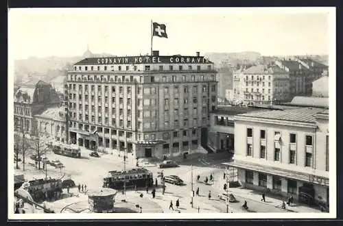 AK Geneve, Strassenansicht mit Hotel Cornavin und Strassenbahn