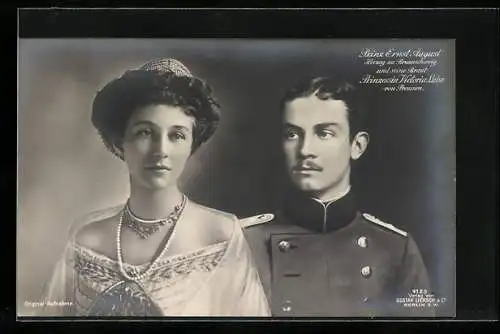 AK Prinz Ernst August Herzog von Braunschweig und seine Braut Prinzessin Victoria Luise von Preussen