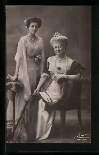 AK Kaiserin Auguste Victoria und Prinzessin Victoria Luise