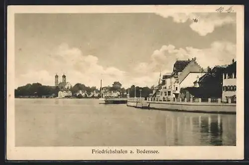 AK Friedrichshafen a. Bodensee, Uferpartie mit Kirche