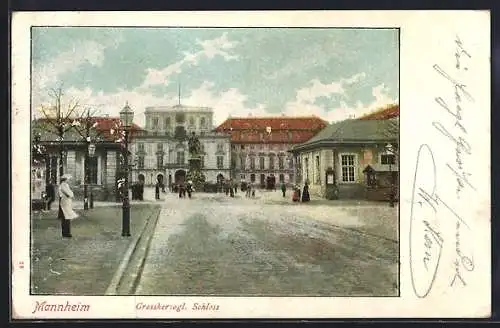 AK Mannheim, Blick auf Grossherzogl. Schloss, mit Menschen