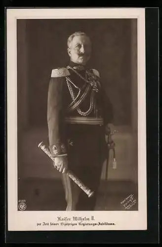 AK Kaiser Wilhelm II. im Portrait in Uniform