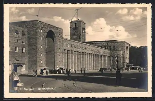 AK Stuttgart, Hauptbahnhof im Sonnenschein