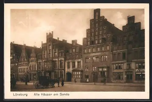 AK Lüneburg, alte Häuser am Sande, Kutsche