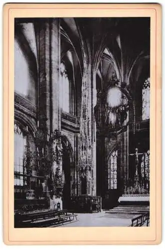 Fotografie unbekannter Fotograf, Ansicht Nürnberg, Inneres der St. Sebald-Kirche