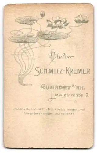 Fotografie C. Schmitz-Kremer, Ruhrort a. Rh., Ludwigstr. 9, Porträt einer jungen Frau
