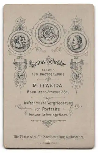 Fotografie Gustav Schröder, Mittweida, Rochlitzer-Strasse 234, Eleganter Mann in Anzug