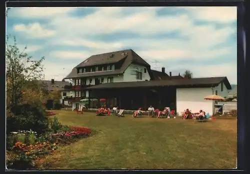 AK Häusern /Hochschwarzwald, Hotel Adler, Bes. Erich und Lisa Zumkeller, Aussenansicht