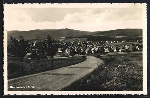 AK Geschwenda, Strasse zum Ortseingang