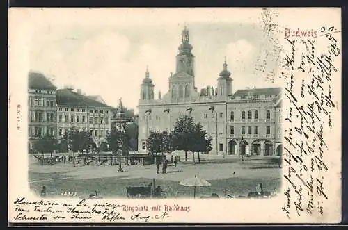 AK Budweis / Ceske Budejovice, Ringplatz mit Rathaus und Springbrunnen