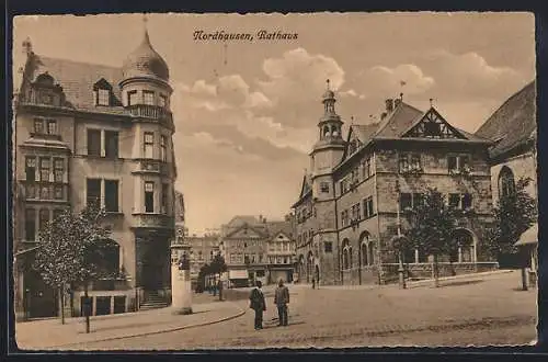 AK Nordhausen, Rathaus und Platz mit Litfasssäule