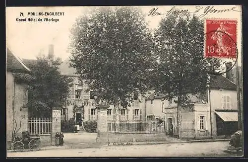 AK Moulins-Engilbert, Grand Hôtel de l`Horloge