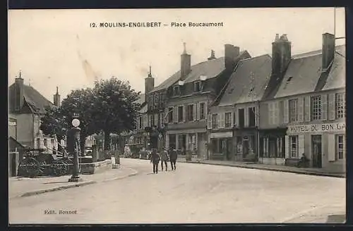 AK Moulins-Engilbert, Place Boucaumont