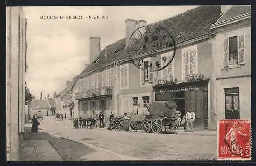 AK Moulins-Engilbert, Rue Rollin, Strassenpartie