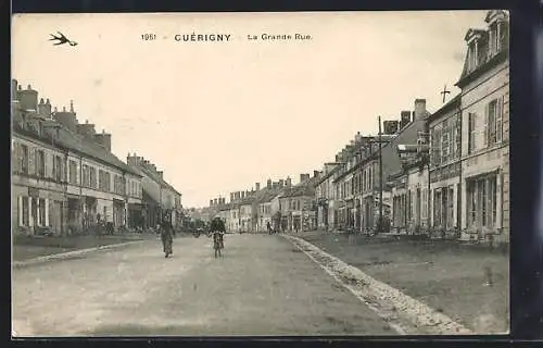 AK Guérigny, La Grande Rue, Strassenpartie