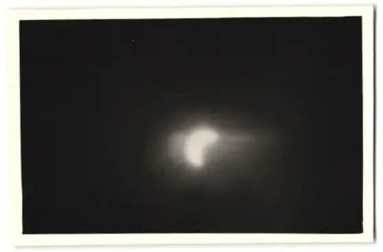 30 Fotografien Sonnenfinsternis am 30.6.1954, Private Serie der Sonnenfinsternis in verschiedenen Phasen 26