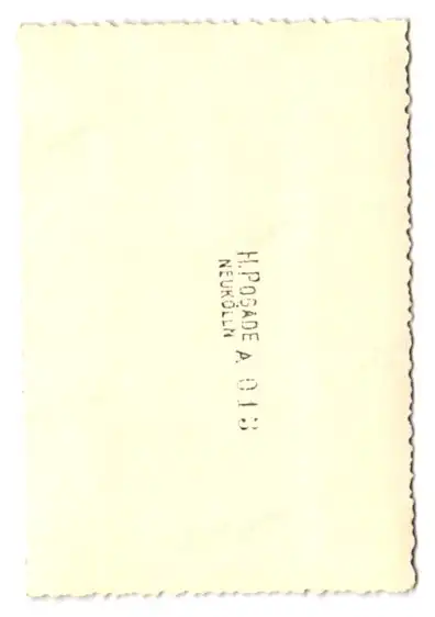 21 Fotografien H. Pogade, Berlin-Neukölln, Ausdruckstanz, Tanzgruppe / Tänzerinnen in verschiedenen Bühnenszenen 37