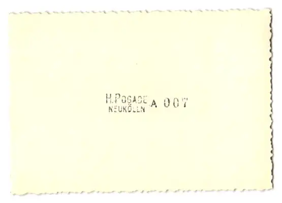 21 Fotografien H. Pogade, Berlin-Neukölln, Ausdruckstanz, Tanzgruppe / Tänzerinnen in verschiedenen Bühnenszenen 40