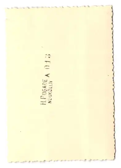 21 Fotografien H. Pogade, Berlin-Neukölln, Ausdruckstanz, Tanzgruppe / Tänzerinnen in verschiedenen Bühnenszenen 41