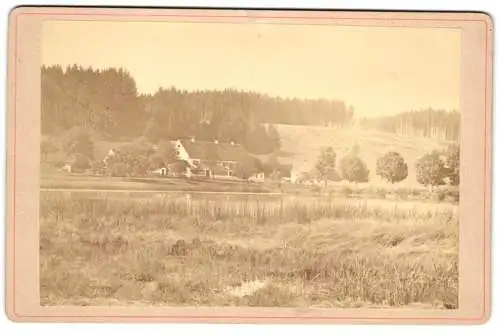 Fotografie Hans Bischoff, Memmingen i. Bayern, Ansicht Bad Grönenbach, Ortsansicht vom Feld aus