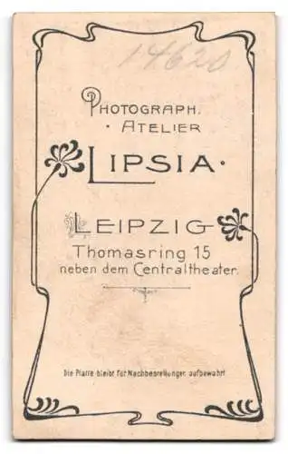 Fotografie Atelier Lipsia, Leipzig, Thomasring 15, Porträt eines Soldaten in Uniform