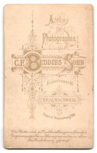 Fotografie C. F. Beddies und Sohn, Braunschweig, Kuhstrasse 10, Portrait eines Mannes mit Bart