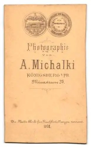 Fotografie A. Michalki, Königsberg i. P., Münzstrasse 28, Dame in elegantem Kleid