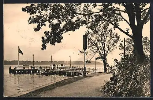 AK Waren /Müritz, An der Kietzbrücke