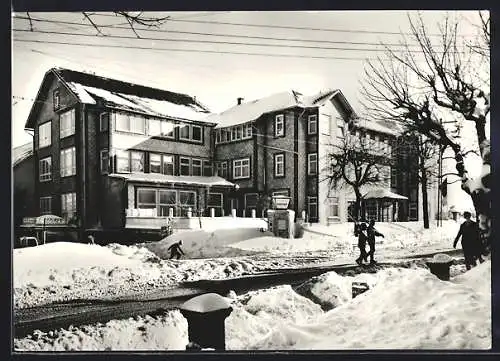 AK Oberhof /Thür. Wald, FDGB Erholungshotel Dimitroff, Aussenansicht