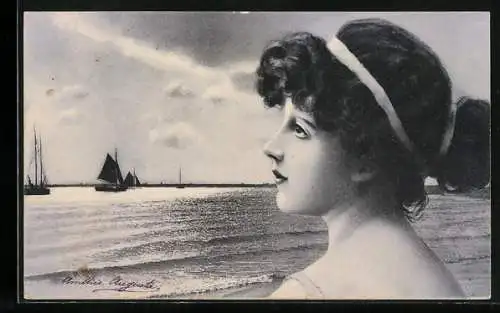 AK Junge Frau mit Haarband, Im Hintergrund Segelboote, Jugendstil