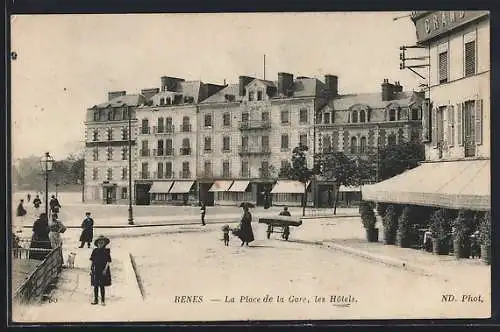 AK Rennes, La Place de la Gare, les Hotels