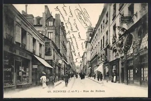 AK Rennes, rue de Rohan avec commerces et passants