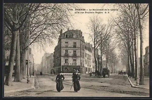 AK Rennes, le Boulevard de la Liberté et la rue Poullain-Duparc